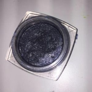 L’Oréal eyeshadow